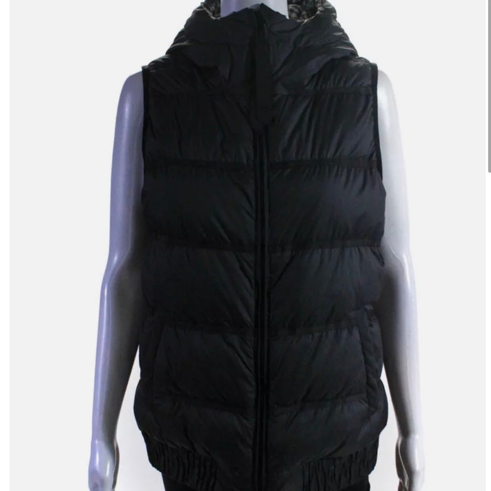 lululemon athletica Black Quilted Puffer Vest with Hood